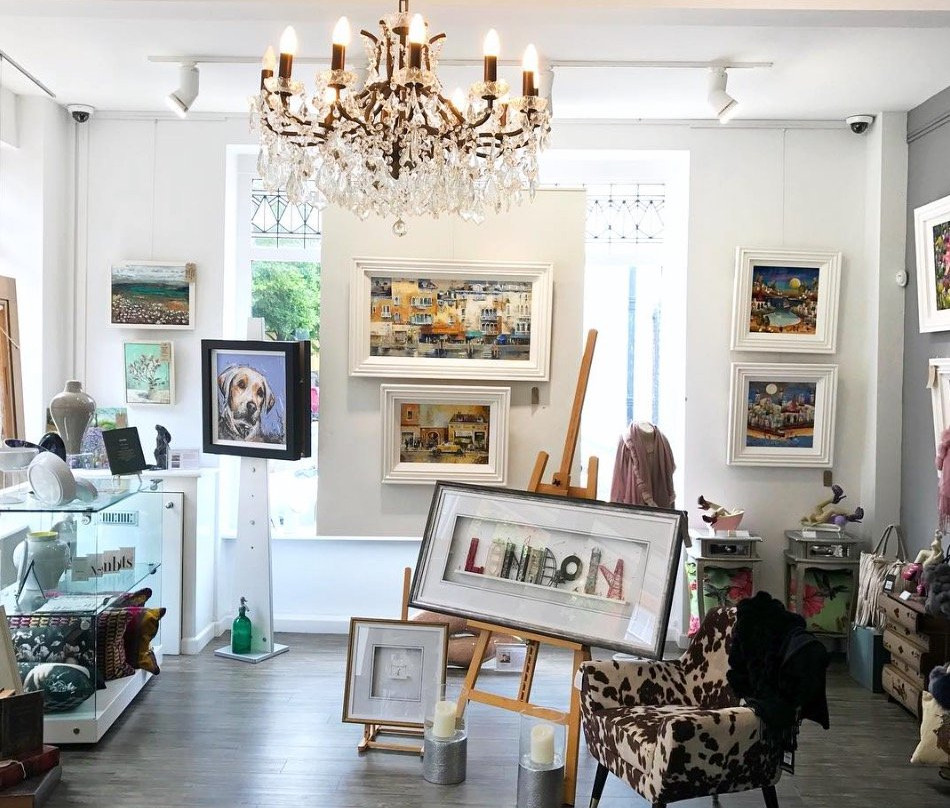 London Row International Fine Art景点图片