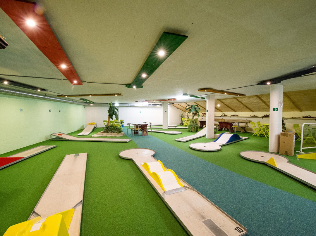 Bareggcenter Baden-巴登必去景点
