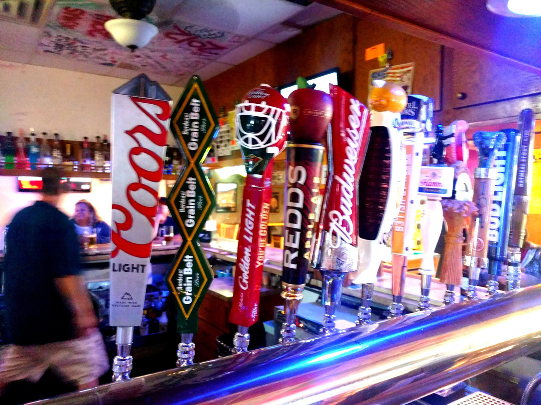 Reggie's Brewhouse-Owatonna必去景点