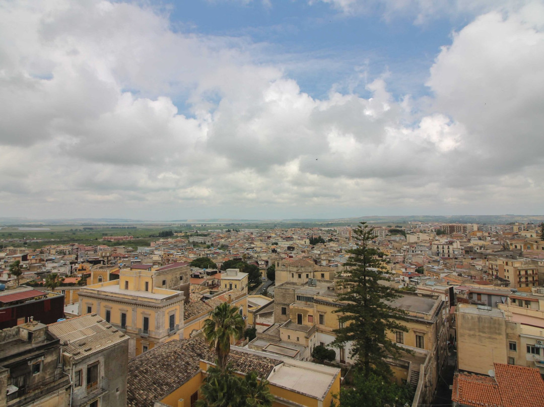 Chiesa della Santissima Trinità e San Marziano景点图片