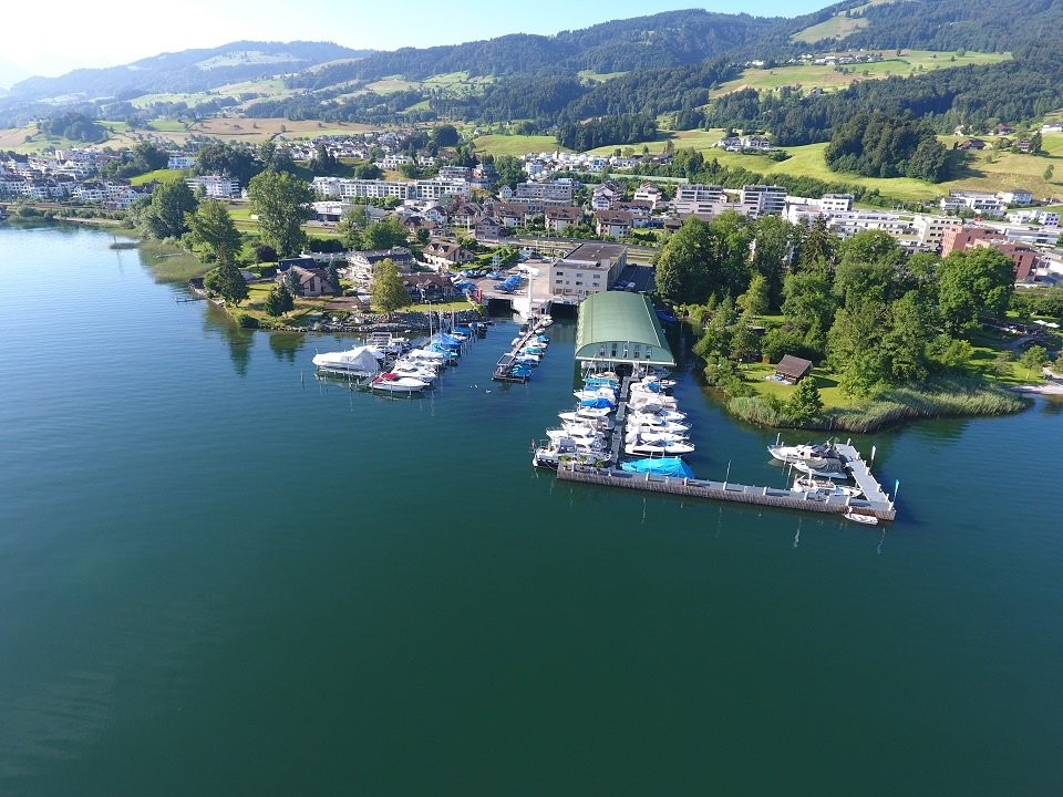 Hensa Lago Marina-Altendorf必去景点