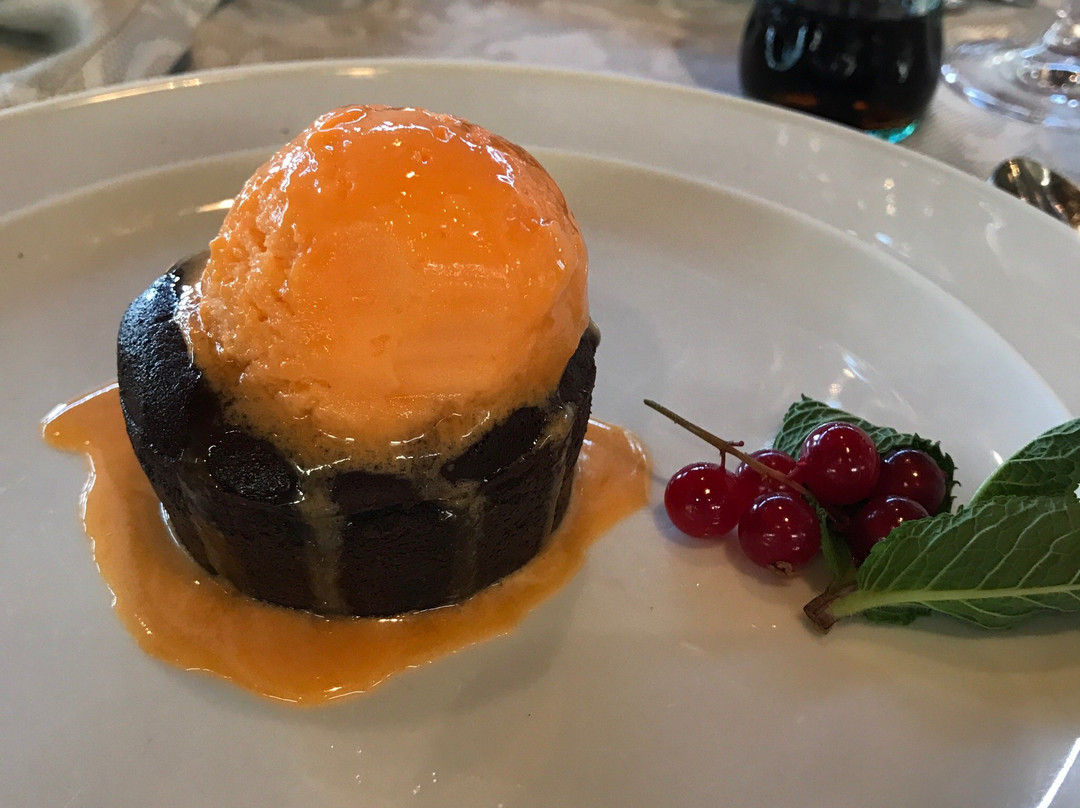 Coiros餐馆和美食-Pazo de Santa Cruz