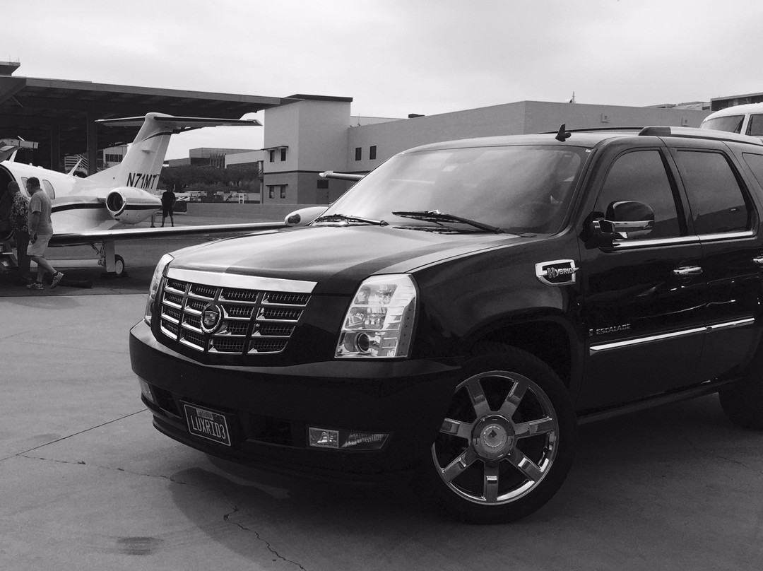 Lux Rides-凤凰城必去景点