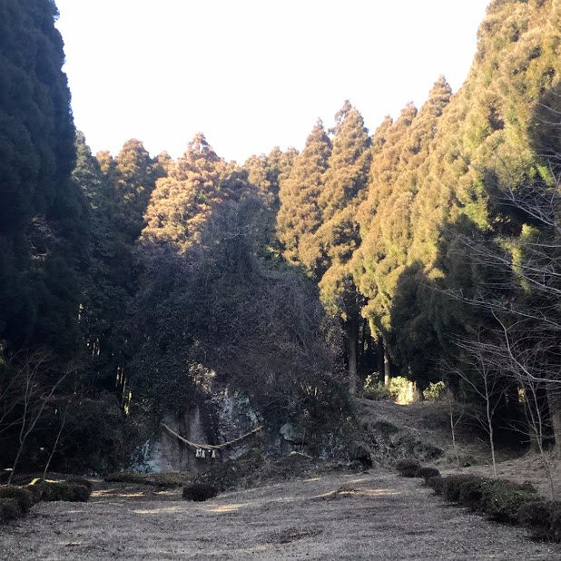 Mythical Stone Matoishi-阿苏市必去景点