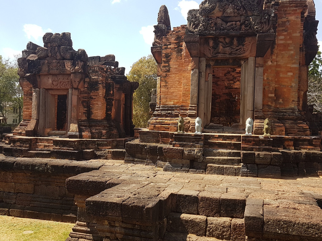 Prasat Puay Noi景点图片