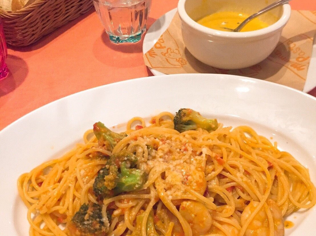 マンマパスタ 六会店