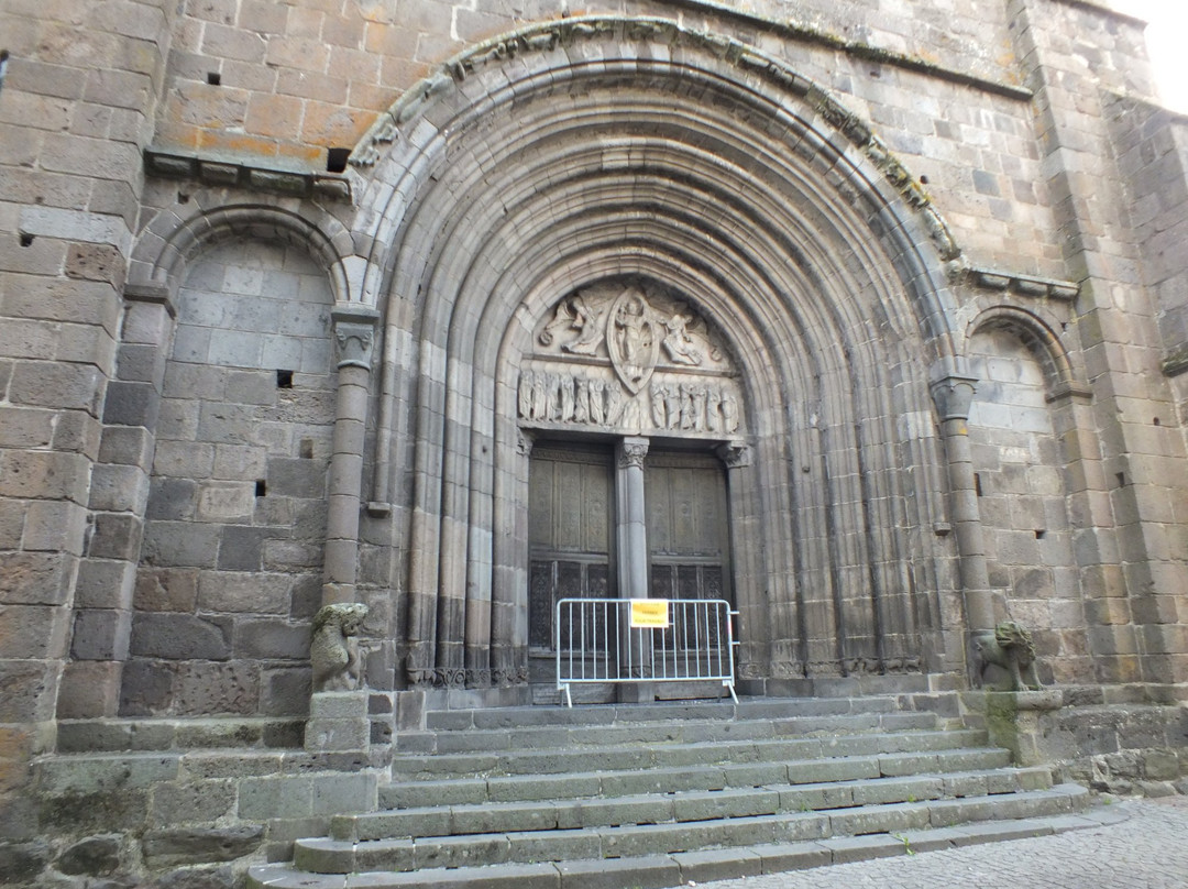 Basilique Notre Dame des Miracles景点图片