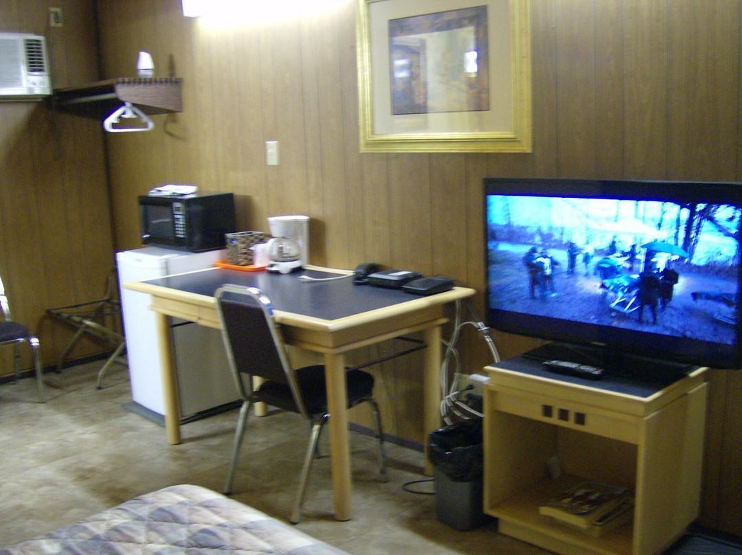 The House Motel主图