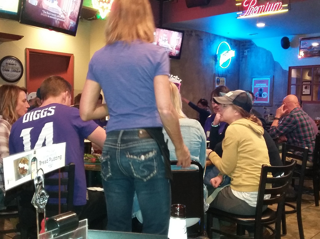 Bunny's Bar and Grill-Saint Louis Park必去景点