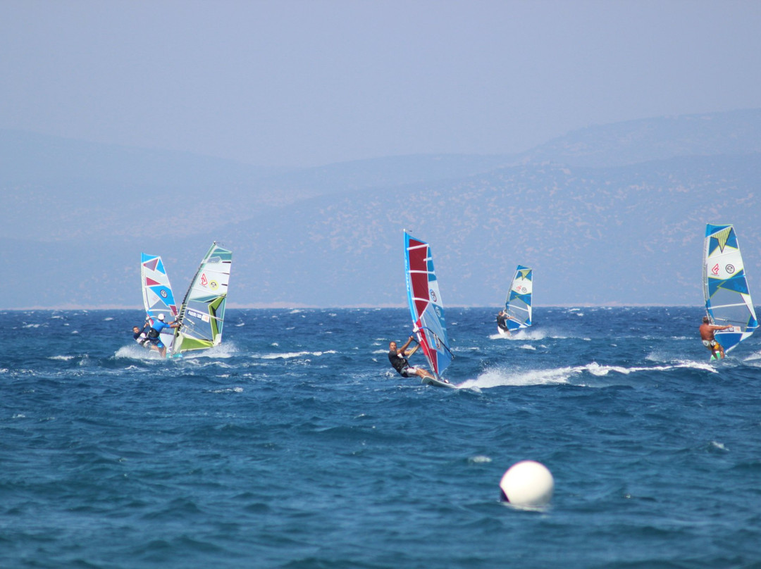 Big Blue Surf and Kite Center-Psalidi必去景点