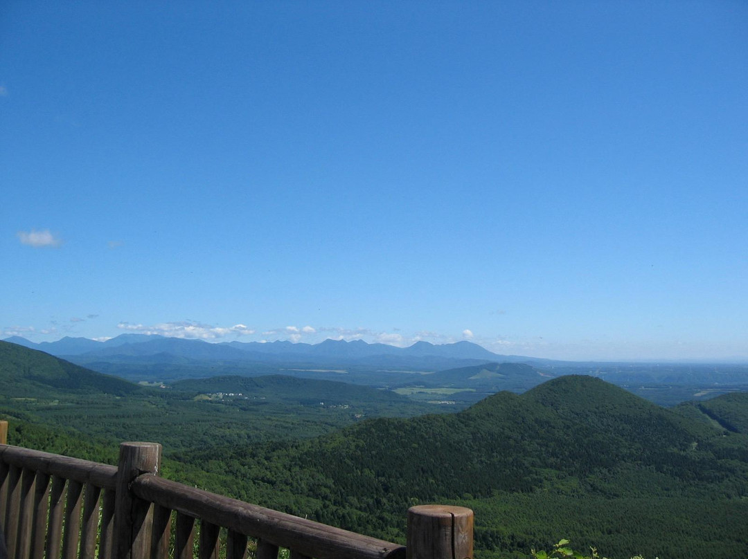 南富良野町旅游景点-Karikachitoge