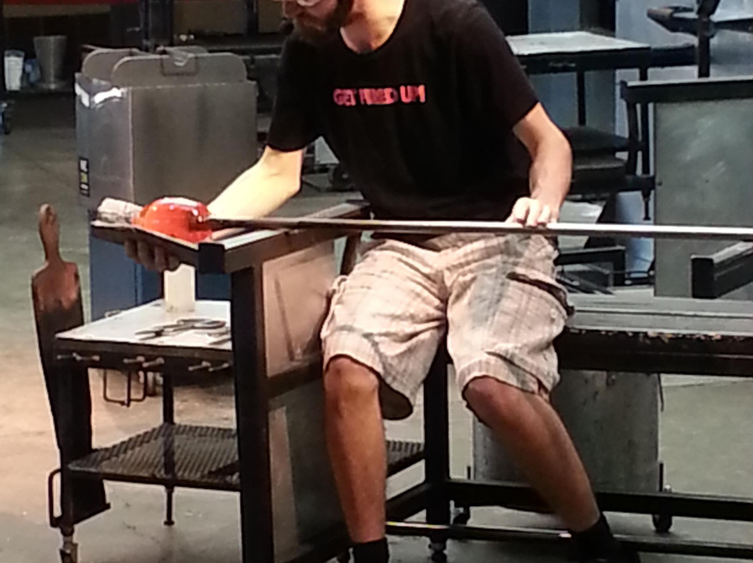The Chrysler Museum Glass Studio-诺福克必去景点