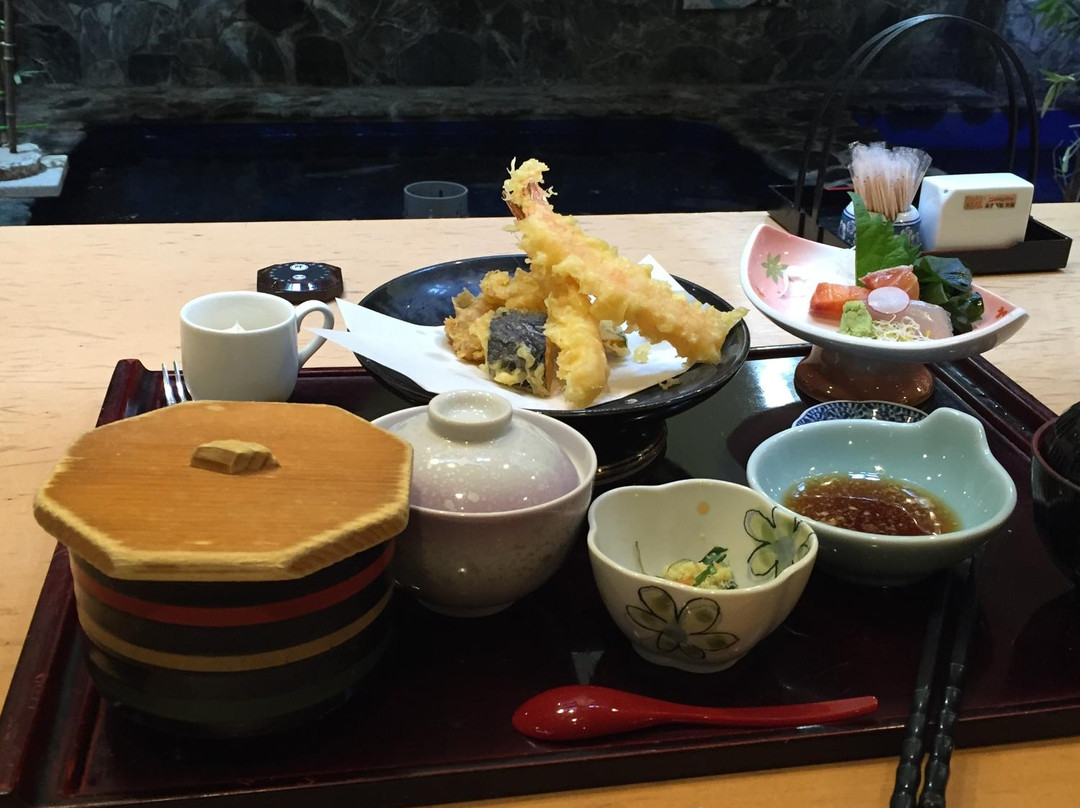 泳ぎいか ふぐ 笹庵