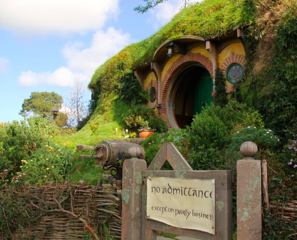 霍比屯电影外景地游览-希努埃拉必去景点