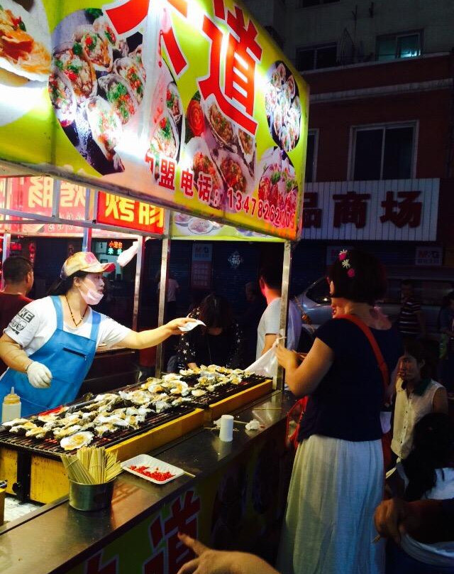 兴顺国际观光夜市-沈阳市必去景点