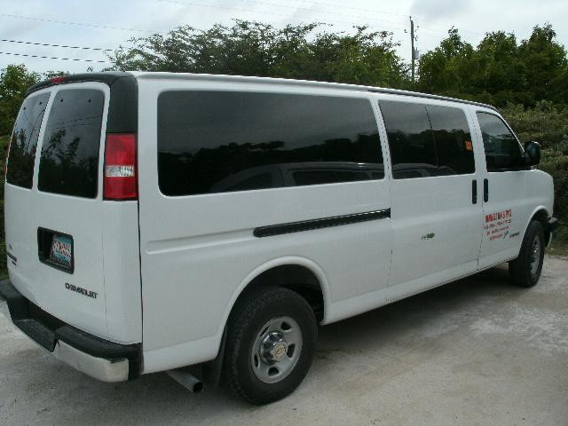 Mama Dea Taxi and Tours-Cockburn Town必去景点