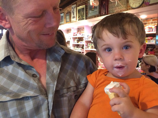 Lazy Dog Chocolateria-Grass Valley必去景点