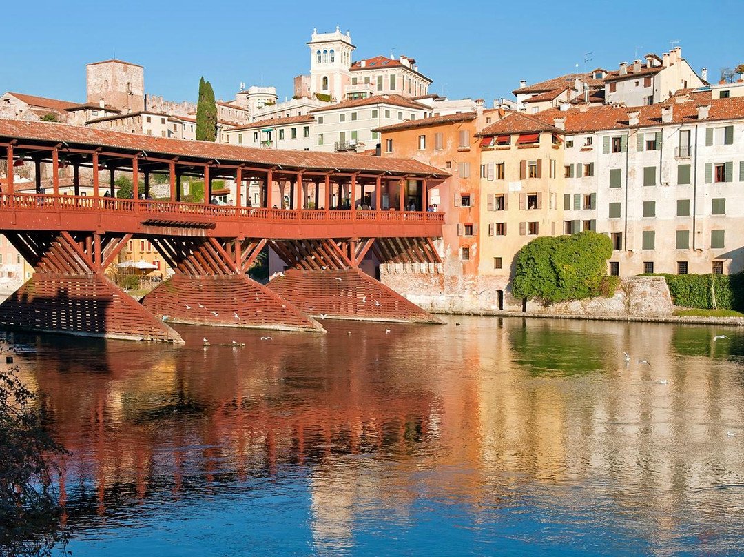 Ponte degli Alpini景点图片