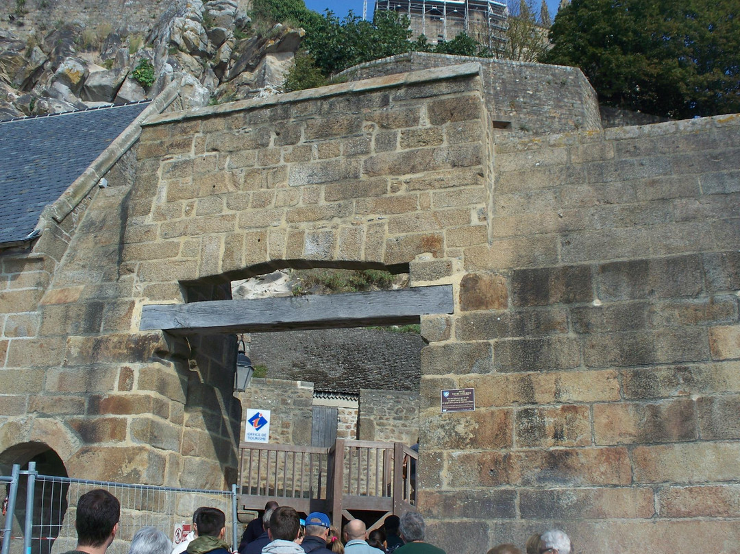 Porte de l'Avancee-圣米歇尔山必去景点