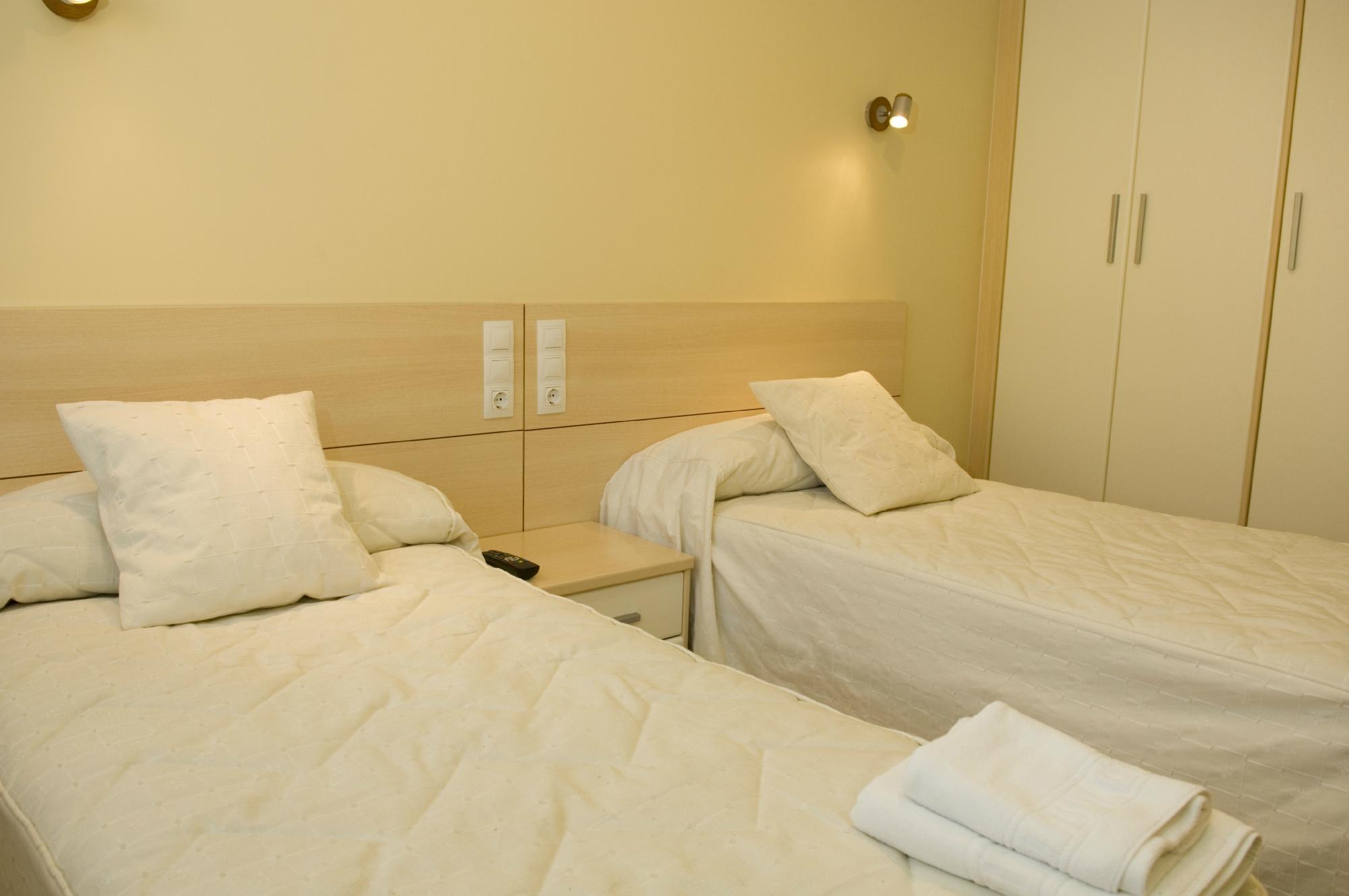Hostal Europa-官方