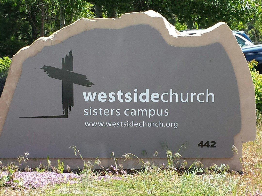 Westside Church-Sisters必去景点