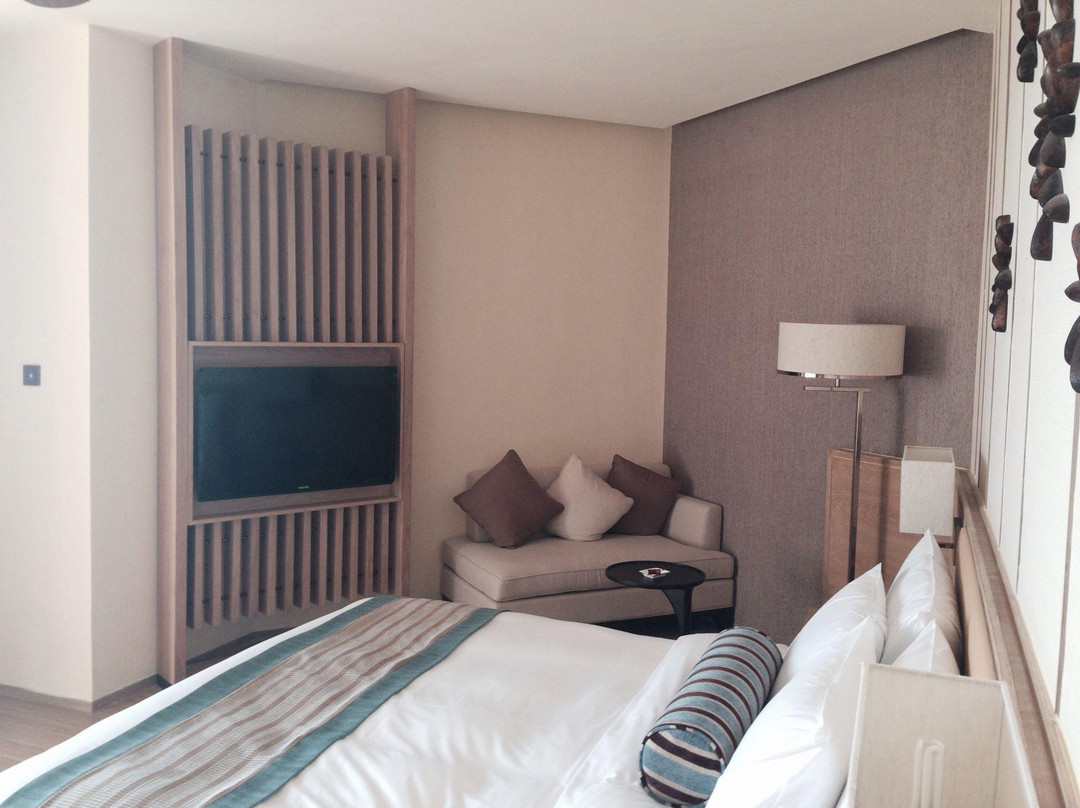 海陵岛保利皇冠假日酒店主图