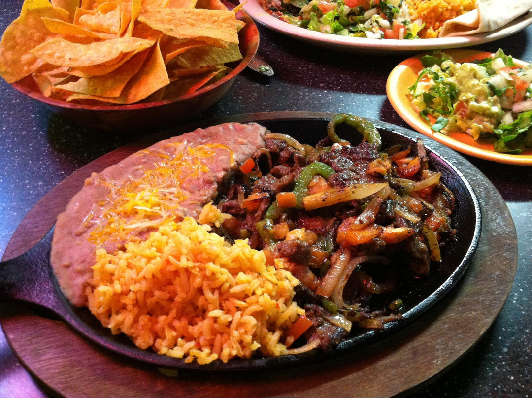 Eola餐馆和美食-Armenta's