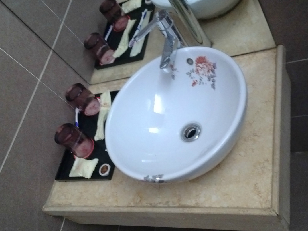 八喜连锁酒店(娄底中心医院第三中学店)主图