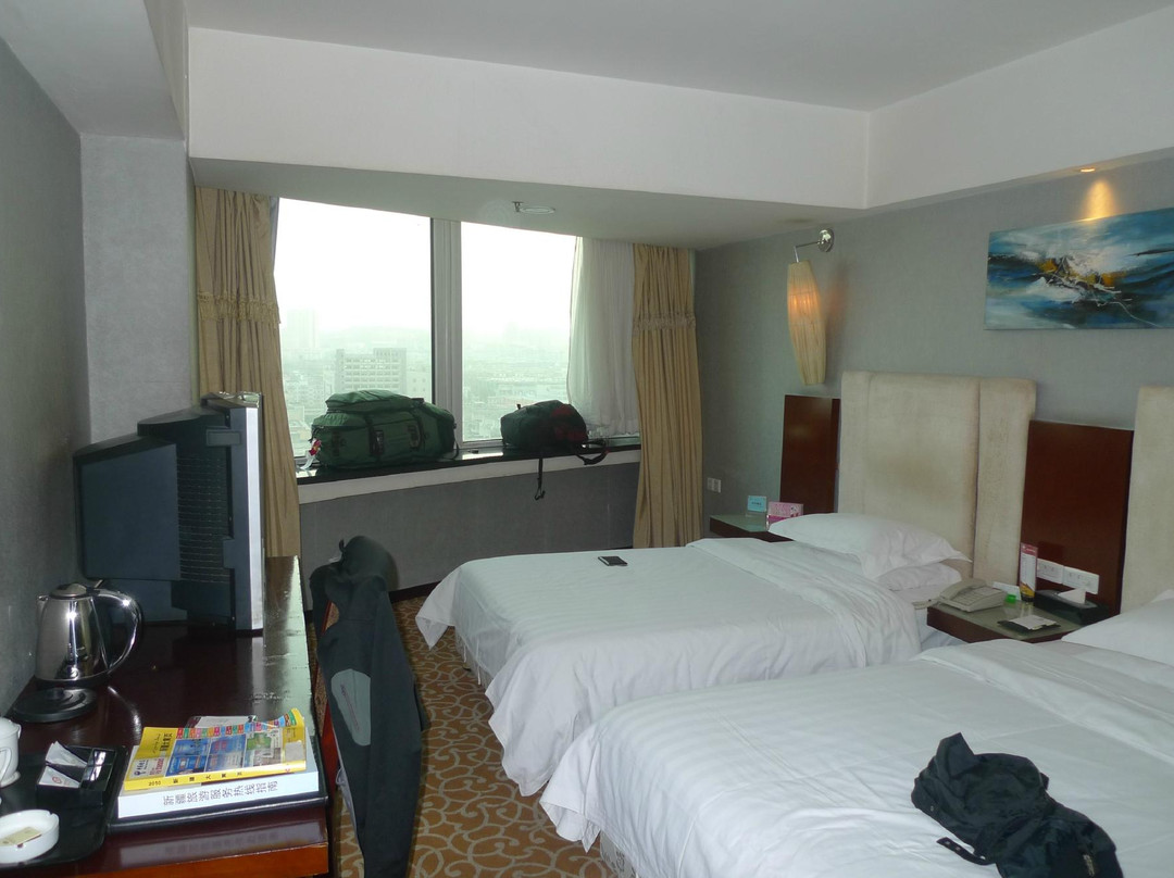 福兰德假日酒店主图