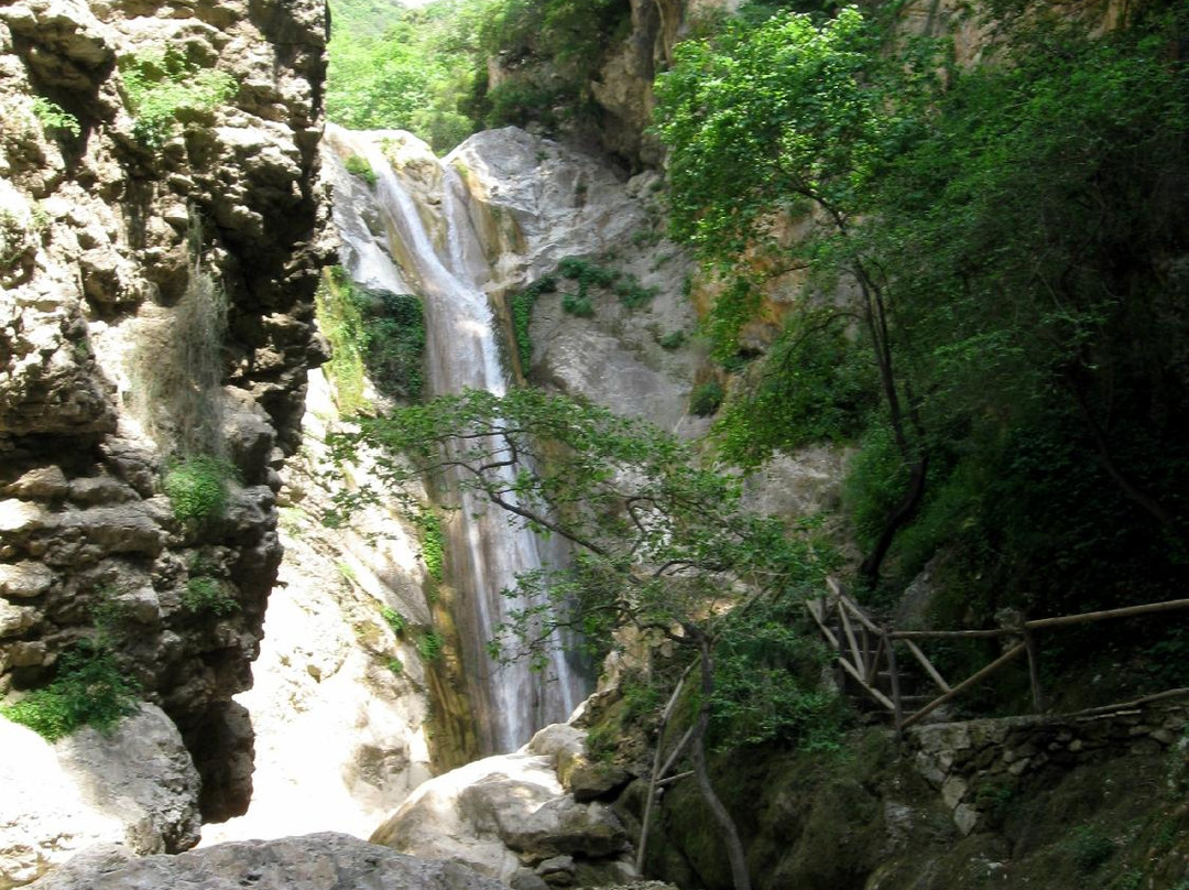Nydri Waterfalls-Nidri必去景点