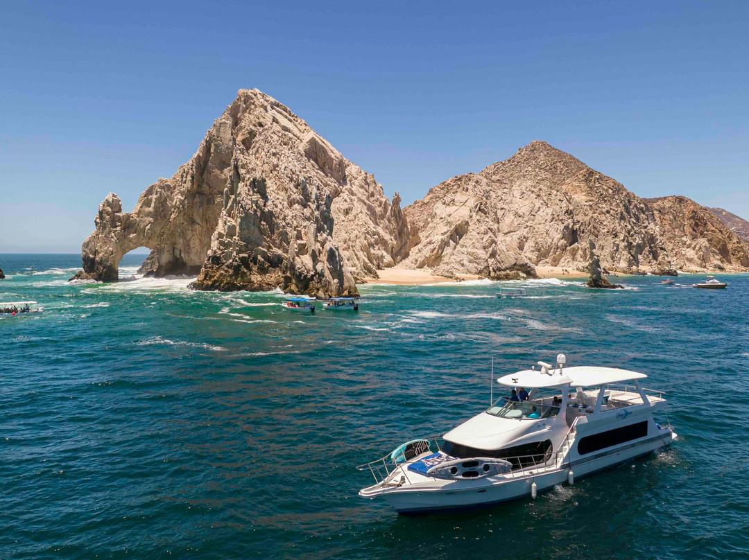 Blue Moon Yacht-卡波圣卢卡斯必去景点