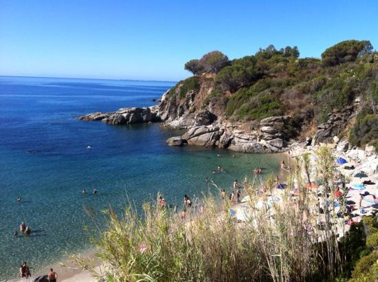 Spiaggia di Cavoli景点图片