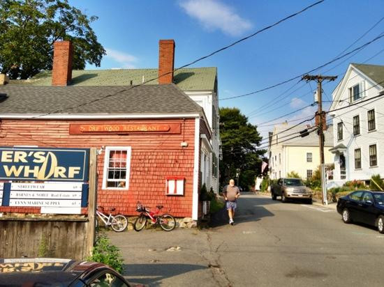 Marblehead餐馆和美食-Driftwood Restaurant