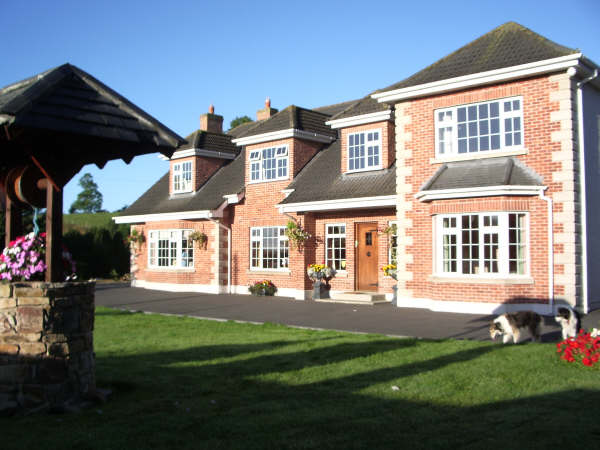 Hollow Stream Bed & Breakfast-官方