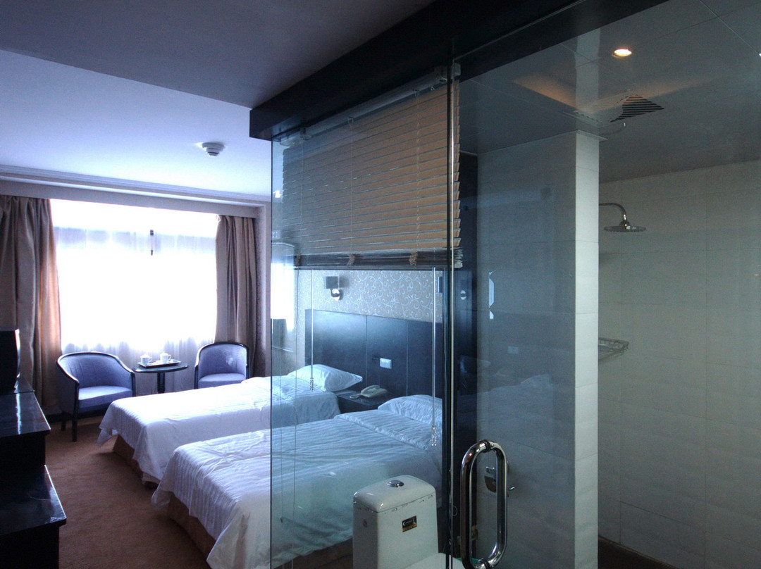 连云港速8步行街店主图