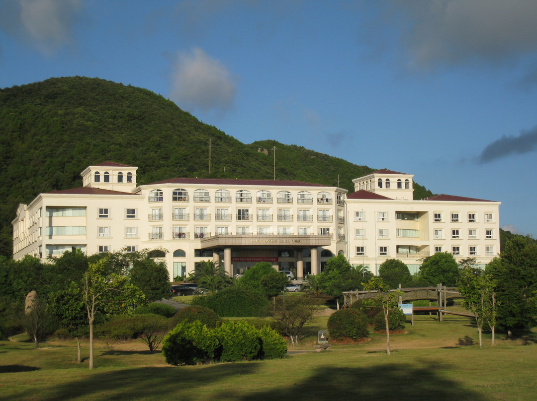 宁波松兰山海景大酒店主图