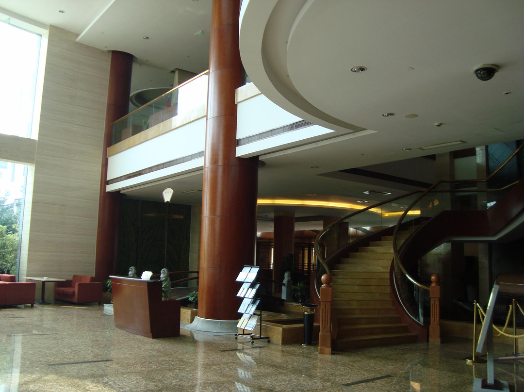 乌镇黄金水岸大酒店主图