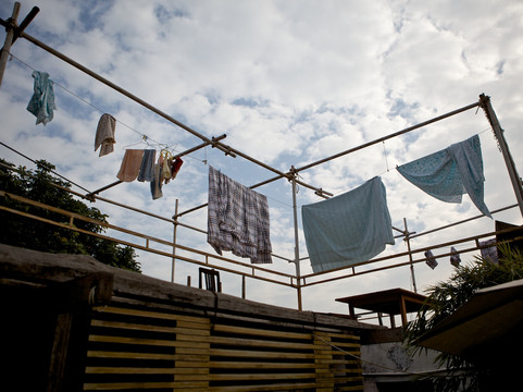 东南西北客栈主图