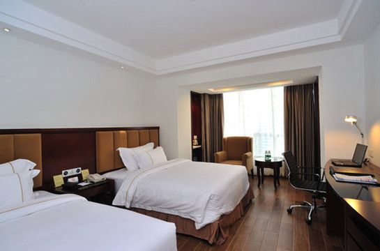 海口宝发胜意酒店（国贸中心店）主图