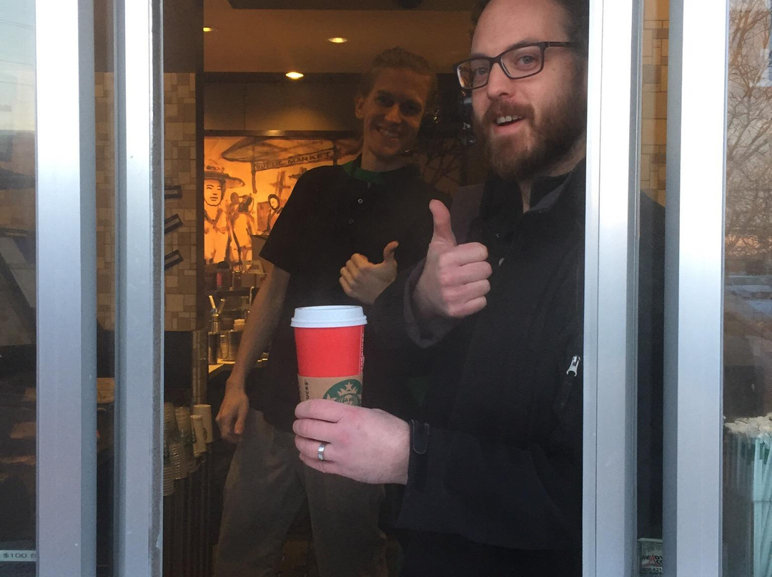 Oak Park Heights餐馆和美食-Starbucks