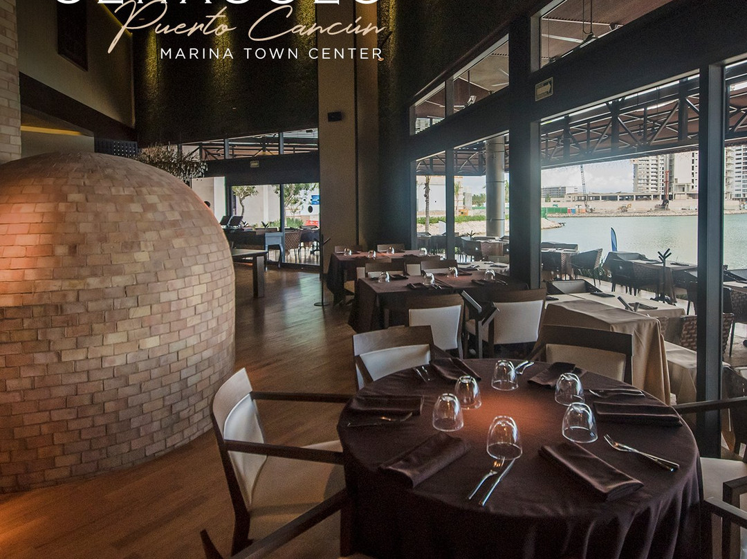 Cenacolo Puerto Cancún