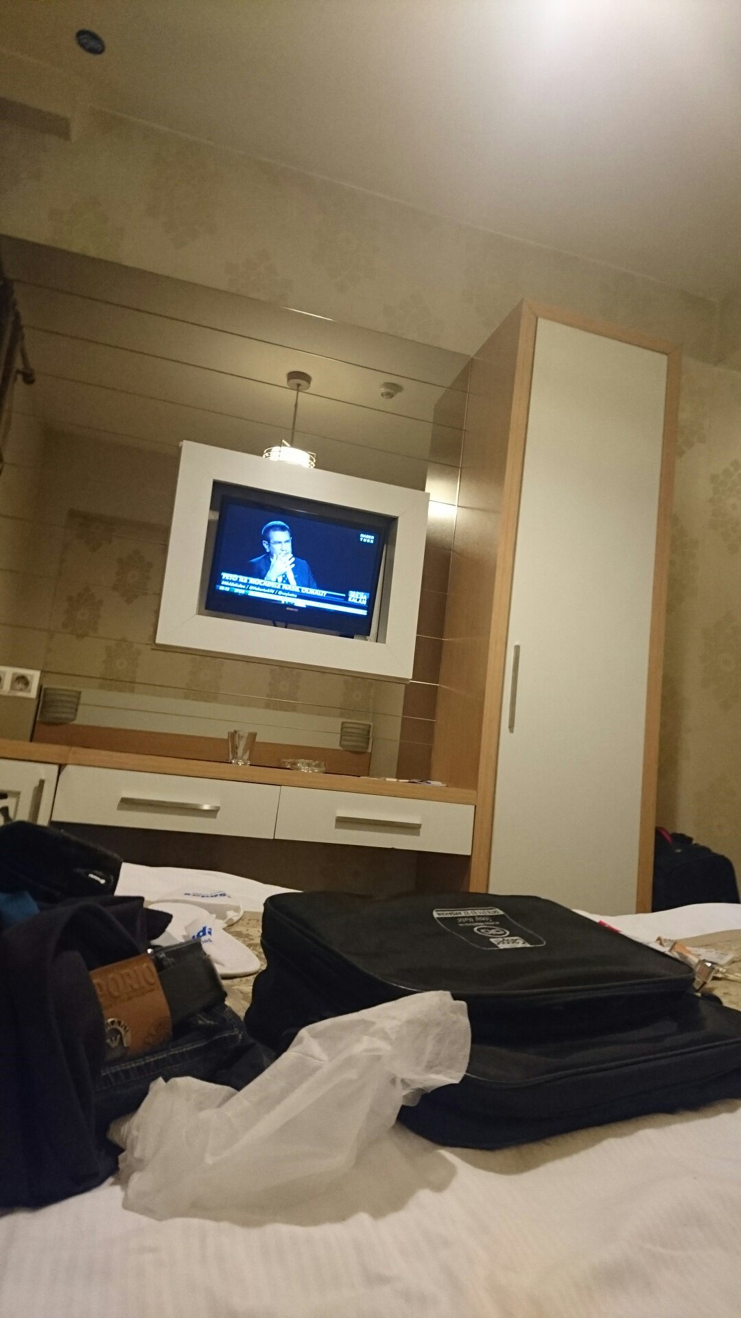 Esadas Hotel-官方