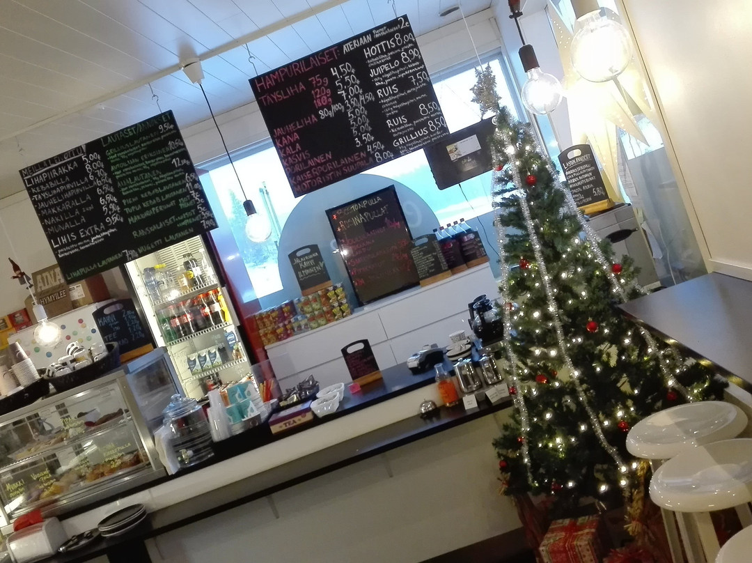 Saarijärvi餐馆和美食-Cafe Grillius