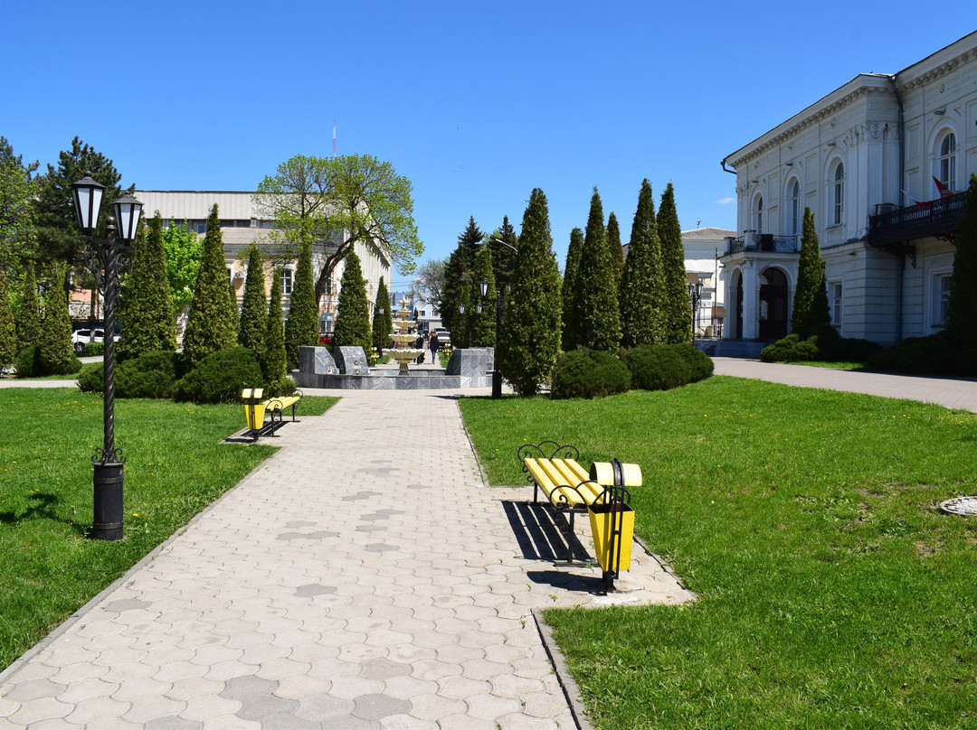 Square Named after M.I. Platova景点图片