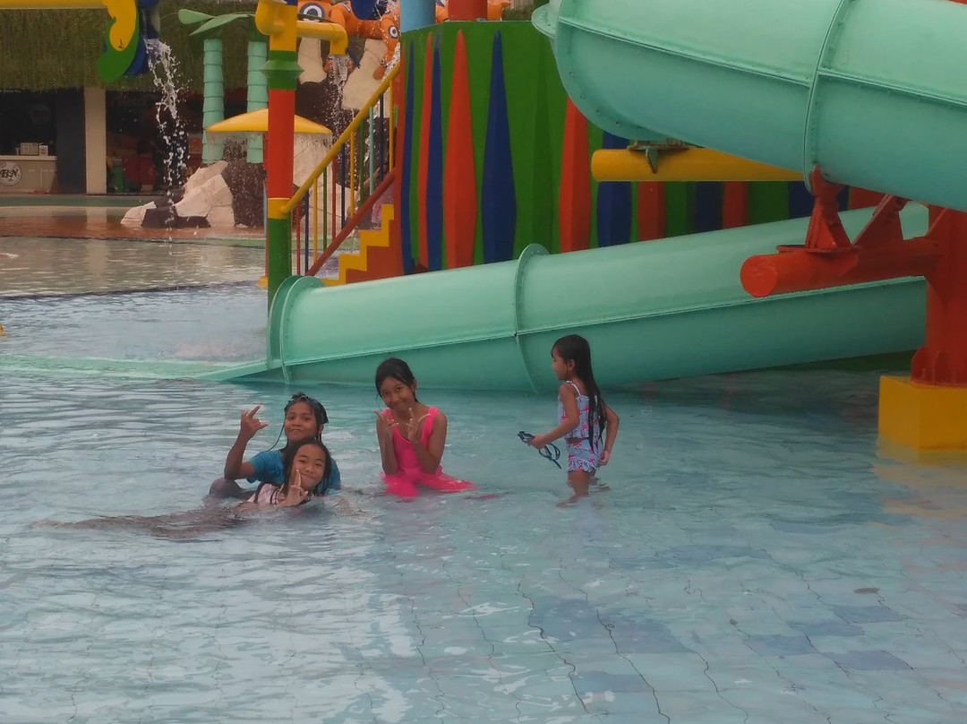 Transera Waterpark景点图片