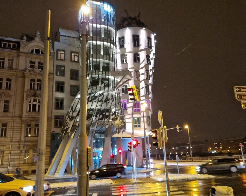 Jirasek Square景点图片