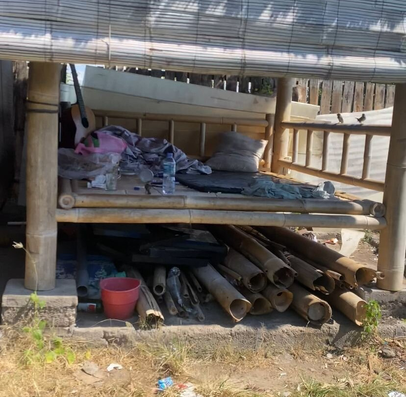 Menjangan Hill主图