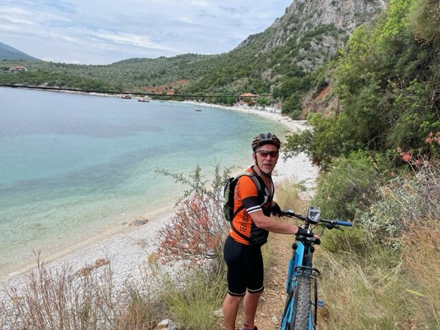 Bike or Hike景点图片