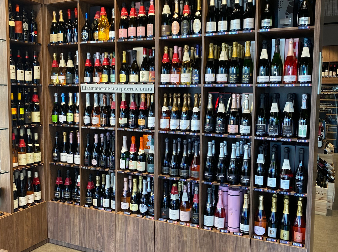 SimpleWine Vinoteka-Lapshinka必去景点