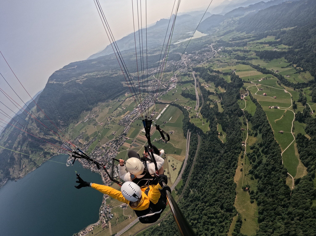 Zürich Paragliding-苏黎世必去景点